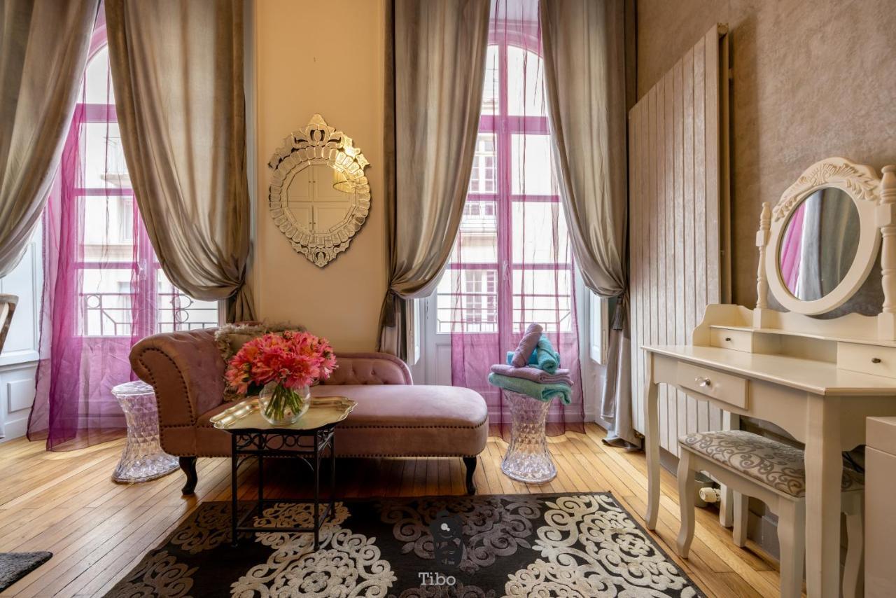 Ferienwohnung Terrasse Royale Au Coeur De Nantes Exterior foto